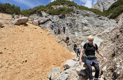 Erste Frühjahrs-Bergtour im Latschen- und Felsgelände
