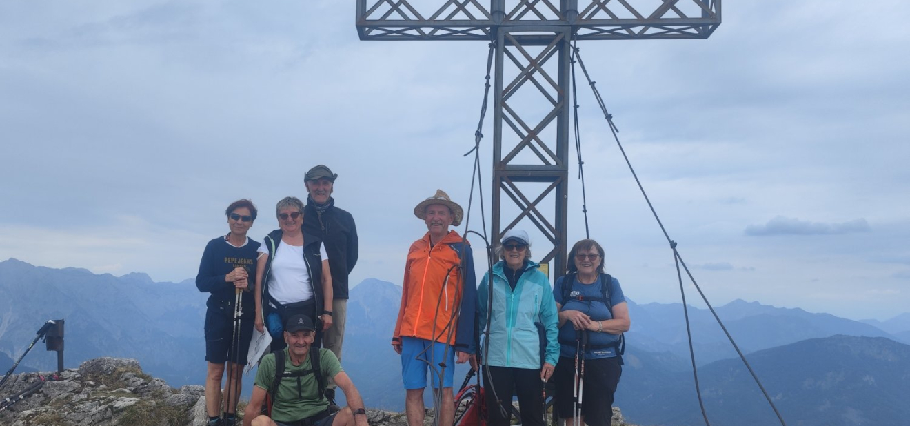 Dem Wetter getrotzt - DAV Ortsgruppe Freyung wandert auf den Kasberg